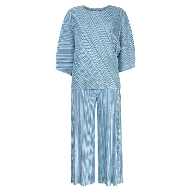 Spring Fashion Design Striped Pattern Light Blue Seventh Sleeve Round Neck Women Top + Loose Solid Colour Type Pants